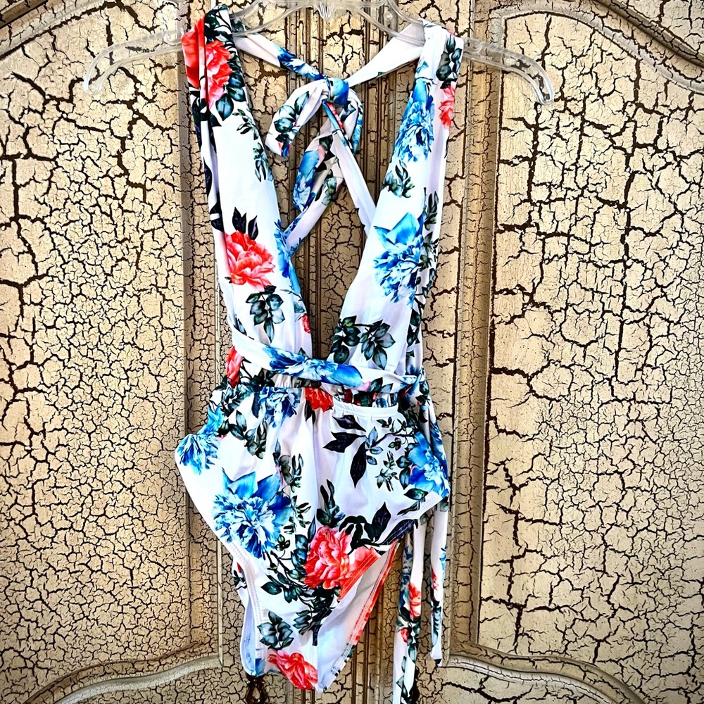 Floral Low Cut One Piece Bathingsuit